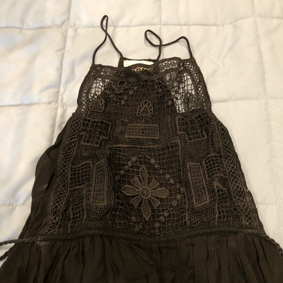 Urban outfitters beautiful little black dress - Picture 2 of 4